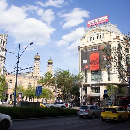Luxury Downtown 3 Bedroom Apartment By Synagoge With Beautiful View Budapest Luaran gambar