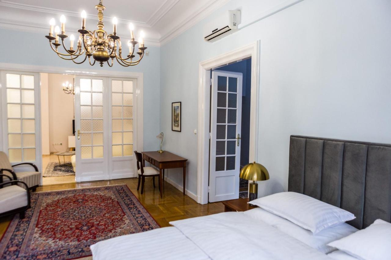 Luxury Downtown 3 Bedroom Apartment By Synagoge With Beautiful View Budapest Luaran gambar