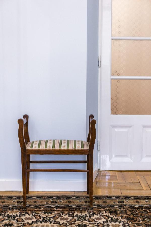 Luxury Downtown 3 Bedroom Apartment By Synagoge With Beautiful View Budapest Luaran gambar
