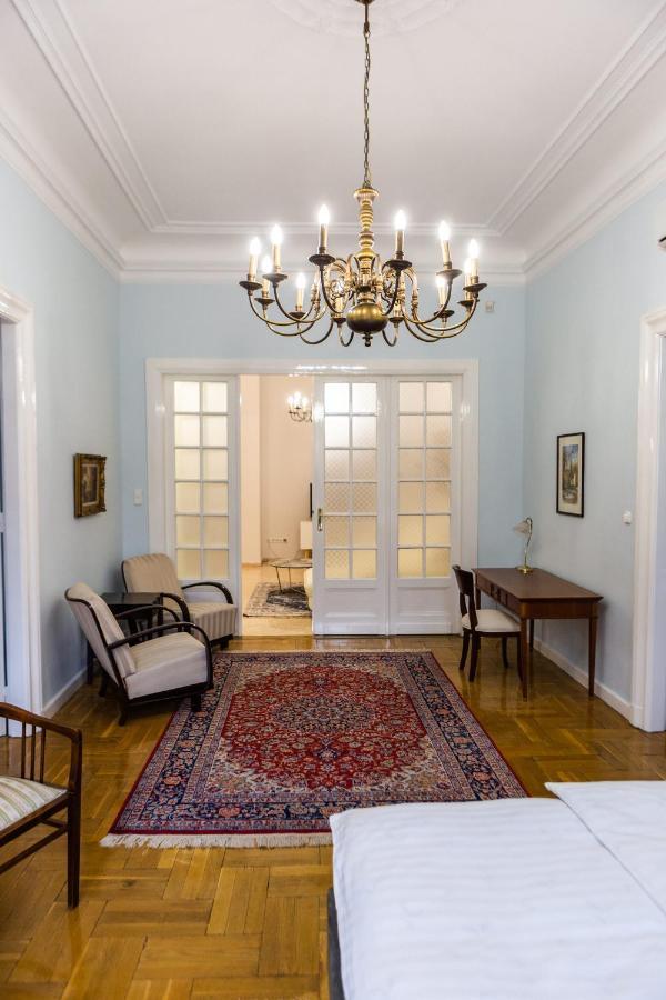 Luxury Downtown 3 Bedroom Apartment By Synagoge With Beautiful View Budapest Luaran gambar