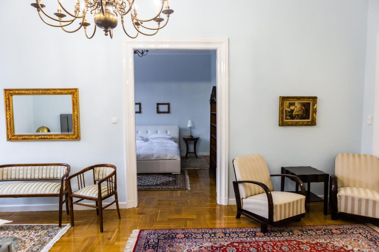 Luxury Downtown 3 Bedroom Apartment By Synagoge With Beautiful View Budapest Luaran gambar